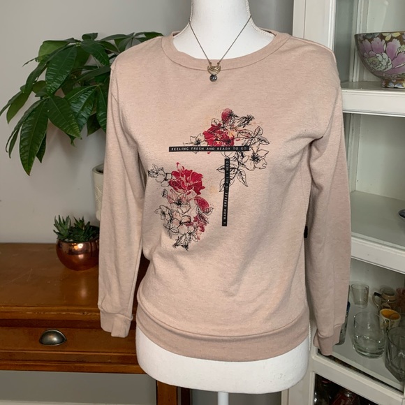 Tops - Floral Sweatshirt